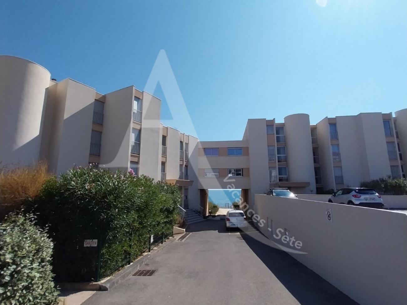 40 M², 1Ere Ligne Mer, Dernier Etage Avec Ascenseur Sete Exterior photo